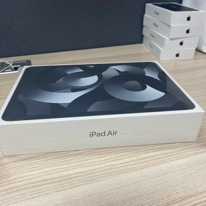 iPad Air 4 Wifi + Cellular